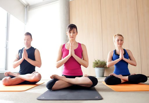 bai_tap_yoga Vì sao các bài tập Yoga giúp con người tự tin hơn 2