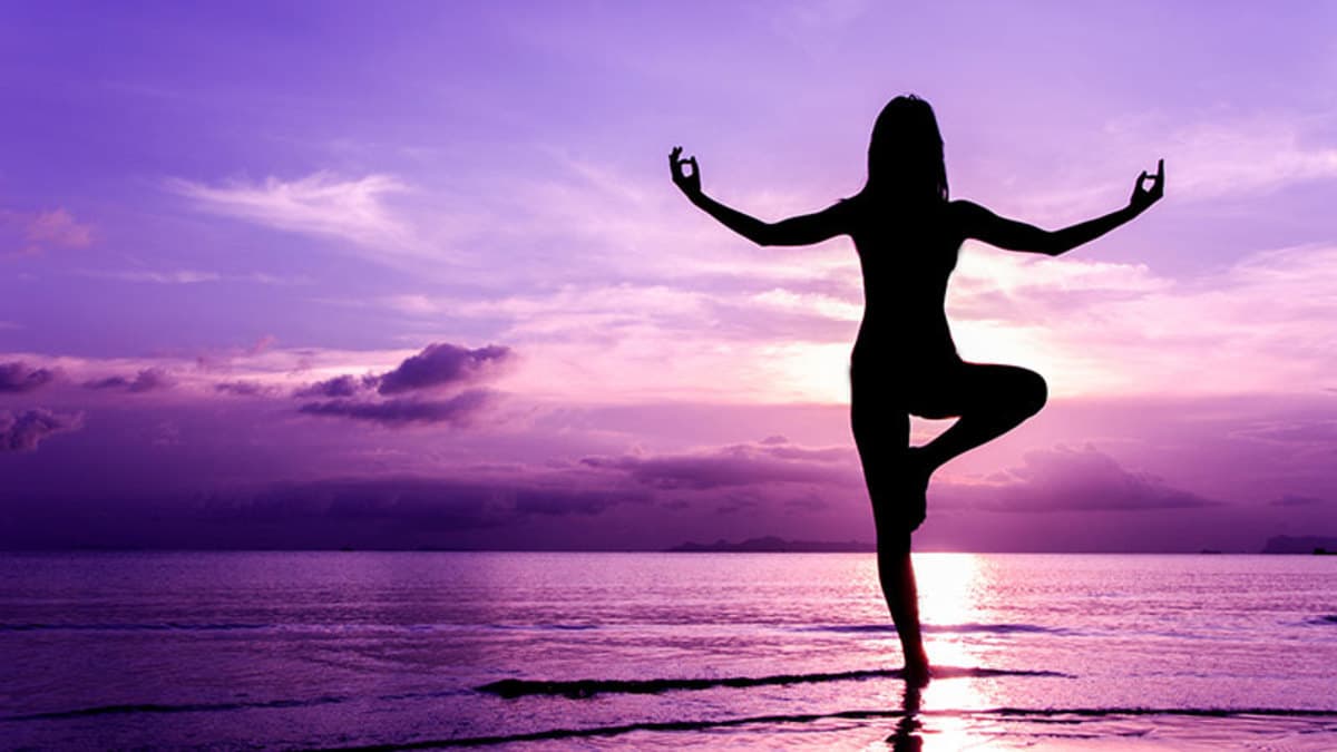 tap-luyen-yoga_01_4dc3da963b8b4d79bafa0077ffac188d-1 7 khái niệm sai lầm khi tập luyện Yoga bạn cần biết ( Phần 1) 1