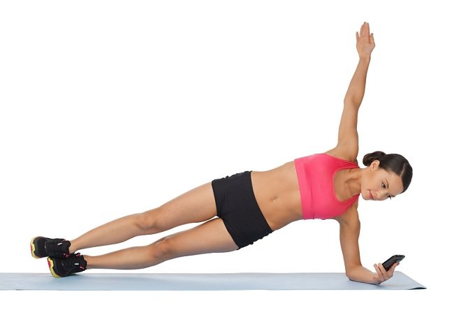 yoga-can-bang-cuoc-song_01-1 Vì sao nên hạn chế sử dụng điện thoại và tập Yoga để cân bằng cuộc sống 1