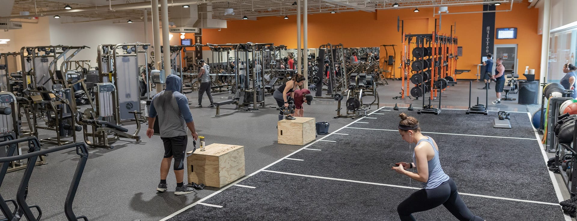 Top 10 Thiết Bị Phòng Tập Gym Nào Cũng Cần Đầu Tư 1