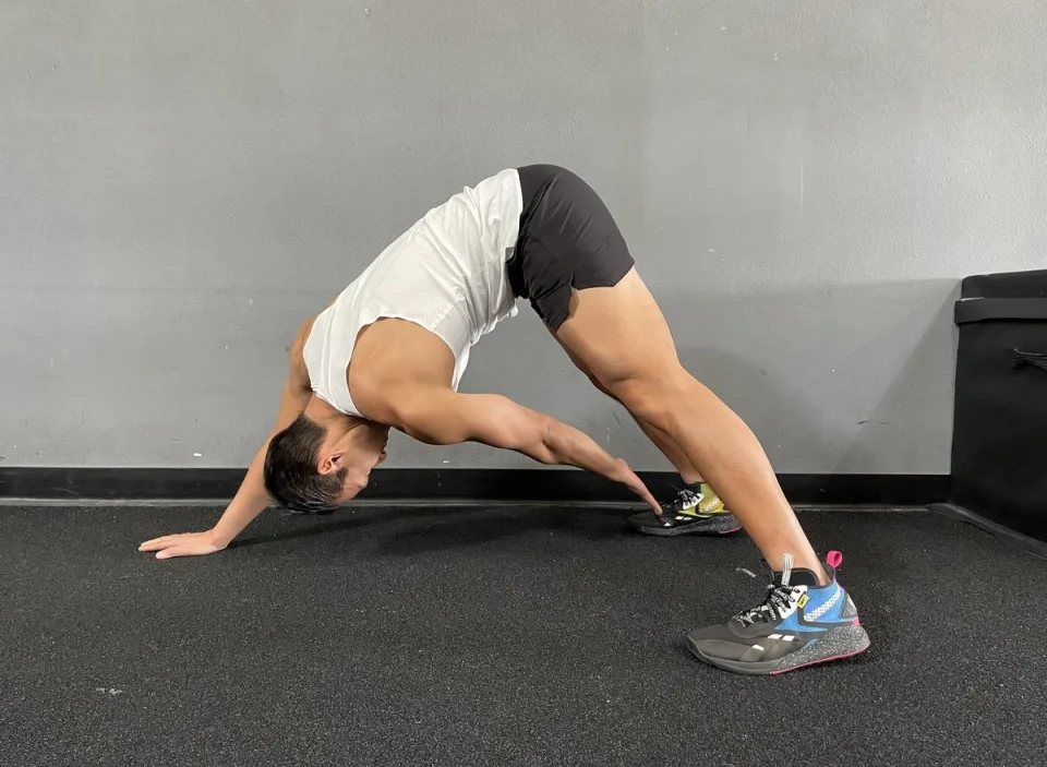 9 bài Plank Giảm Mỡ Bụng Hiệu Quả, Dễ Thực Hiện 7