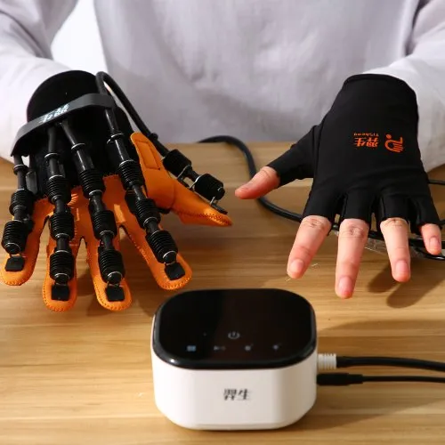 ưu và nhược điểm của găng tay tập phục hồi chức năng