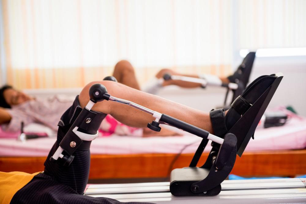 Cách Phục Hồi Chức Năng Khớp Gối Sau Phẫu Thuật 2