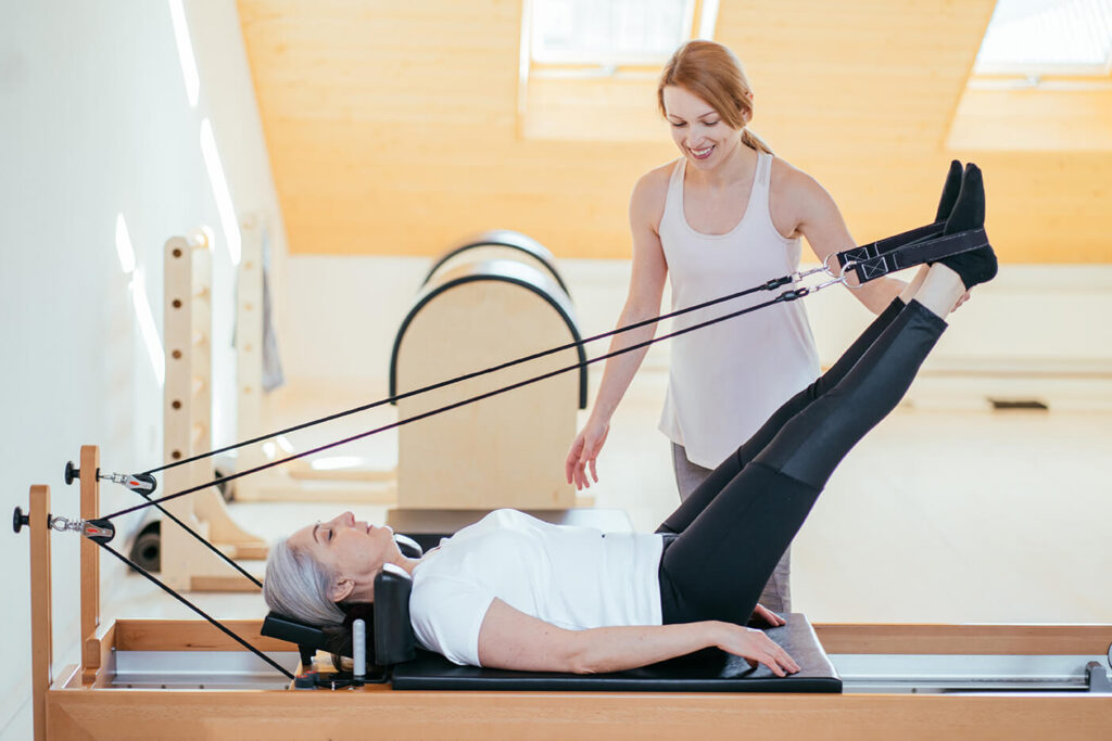 9 Lợi Ích Sức Khỏe Của Pilates Đối Với Người Lớn Tuổi 2