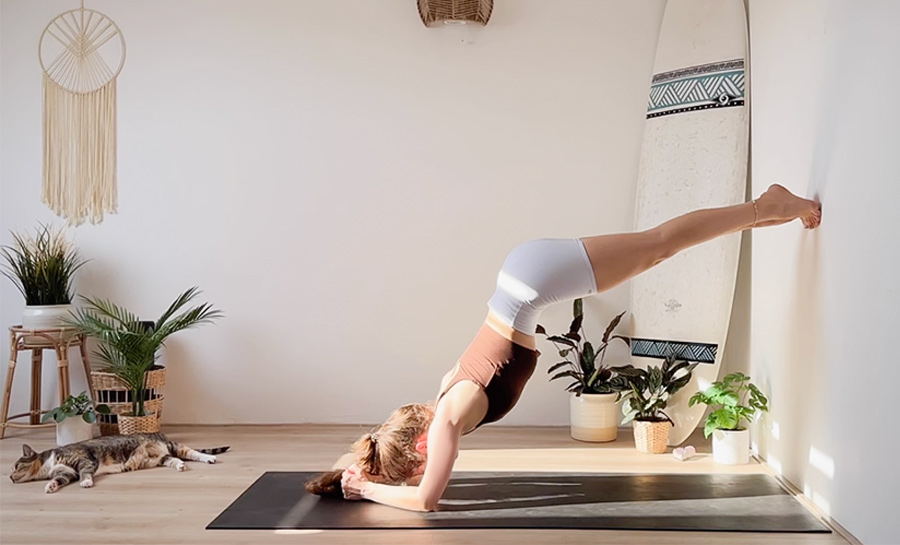 Pilates Với Tường Là Gì? Có Tự Tập Ở Nhà Được Không? 4 Pilates Với Tường Là Gì? Có Tự Tập Ở Nhà Được Không? 4