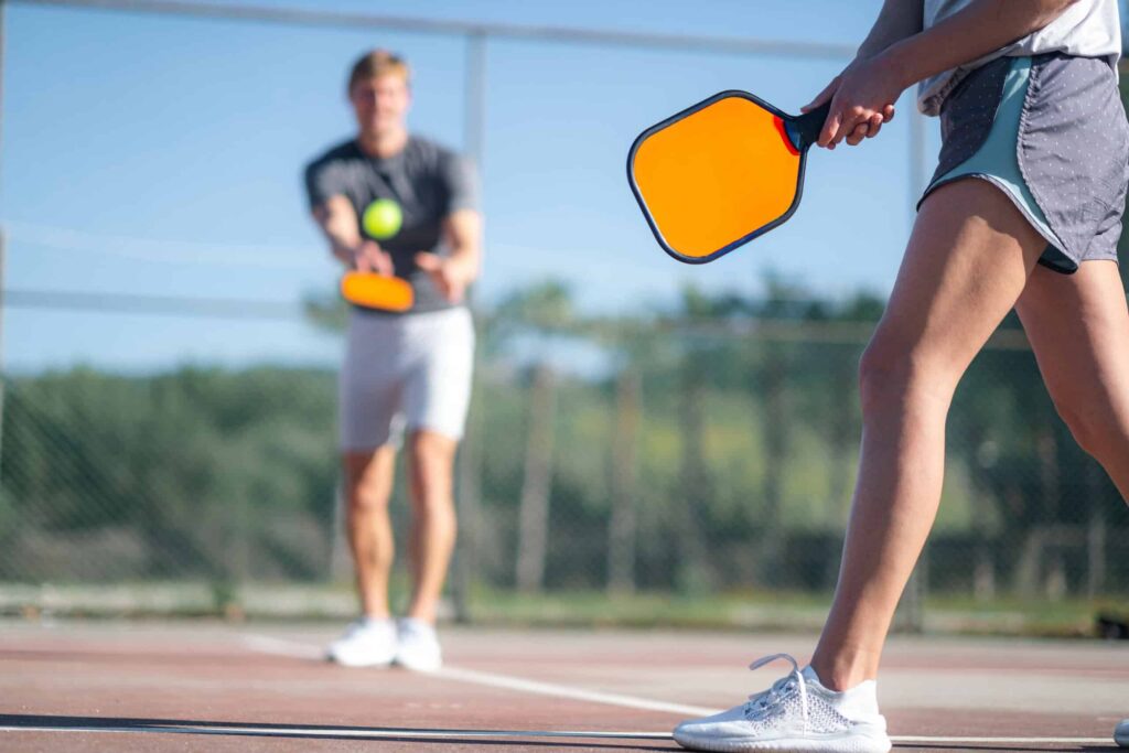 Pickleball Là Gì? Khám Phá Cách Chơi, Dụng Cụ Và Địa Điểm Chơi Pickleball 5