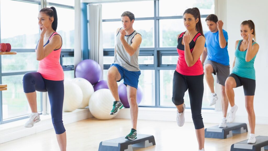 Bí Quyết Tập Aerobic Giảm Mỡ Bụng Nhanh Hiệu Quả 4 Bí Quyết Tập Aerobic Giảm Mỡ Bụng Nhanh Hiệu Quả 4