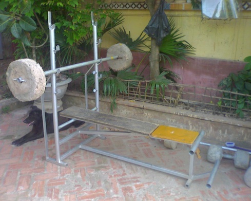 7 Sai Lầm Khi Sử Dụng Khung Tập Tạ Rời Tại Nhà 4